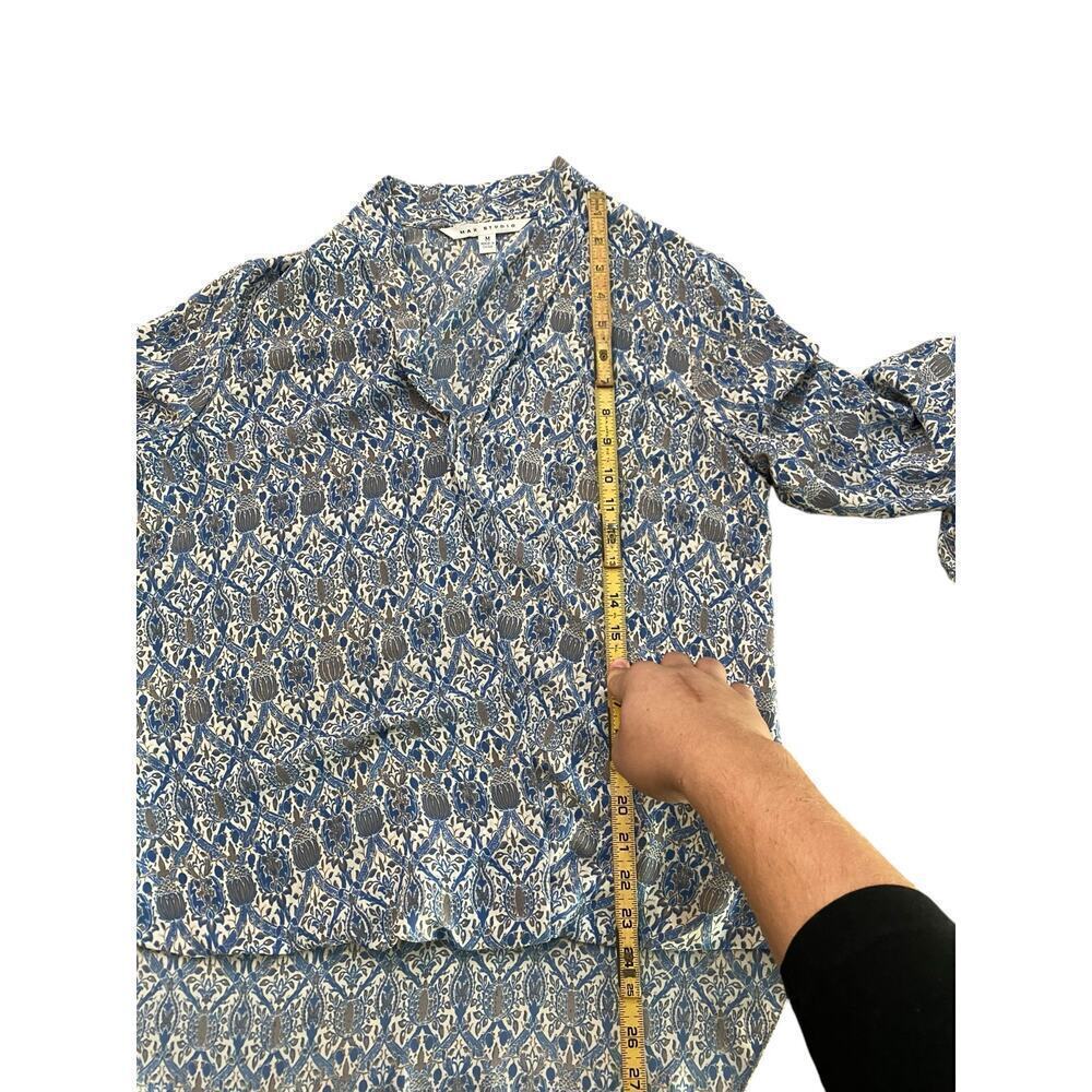 Max Studio Floral blue wrap Blouse Top Size Medium - Picture 3 of 6